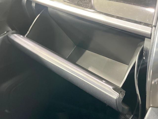 アルファード ２．５Ｓ　Ａパッケージ　タイプブラック　禁煙車　モデリスタエアロ　１０型ナビ　両側電動スライドドア　後席モニター　バックカメラ　衝突軽減装置　１００Ｖ電源　レーダークルーズ　電動リアゲート　ハーフレザーシート　ドラレコ　コーナーセンサー（46枚目）