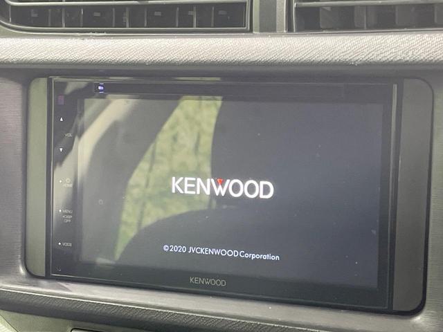 アクア S 禁煙車 スマートキー LEDヘッド ETC ディスプレイオーディオ オートライト オートエアコン Bluetooth CD再生 LEDフォグ 衝突安全ボディ ドアバイザー 盗難防止システム(3枚目)