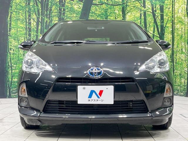 アクア S 禁煙車 スマートキー LEDヘッド ETC ディスプレイオーディオ オートライト オートエアコン Bluetooth CD再生 LEDフォグ 衝突安全ボディ ドアバイザー 盗難防止システム(14枚目)