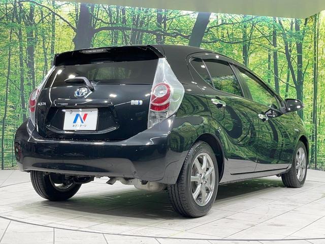 アクア S 禁煙車 スマートキー LEDヘッド ETC ディスプレイオーディオ オートライト オートエアコン Bluetooth CD再生 LEDフォグ 衝突安全ボディ ドアバイザー 盗難防止システム(17枚目)