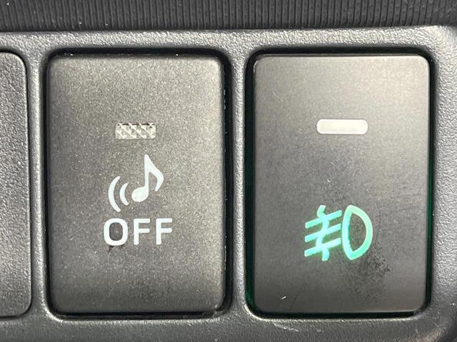 アクア S 禁煙車 スマートキー LEDヘッド ETC ディスプレイオーディオ オートライト オートエアコン Bluetooth CD再生 LEDフォグ 衝突安全ボディ ドアバイザー 盗難防止システム(26枚目)