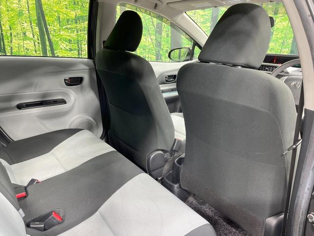 アクア S 禁煙車 スマートキー LEDヘッド ETC ディスプレイオーディオ オートライト オートエアコン Bluetooth CD再生 LEDフォグ 衝突安全ボディ ドアバイザー 盗難防止システム(28枚目)