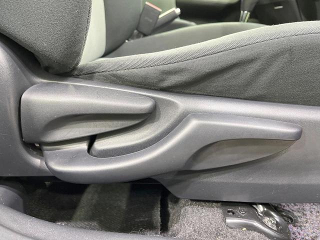 アクア S 禁煙車 スマートキー LEDヘッド ETC ディスプレイオーディオ オートライト オートエアコン Bluetooth CD再生 LEDフォグ 衝突安全ボディ ドアバイザー 盗難防止システム(34枚目)