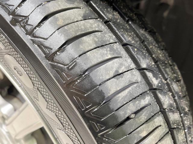 アクア S 禁煙車 スマートキー LEDヘッド ETC ディスプレイオーディオ オートライト オートエアコン Bluetooth CD再生 LEDフォグ 衝突安全ボディ ドアバイザー 盗難防止システム(46枚目)