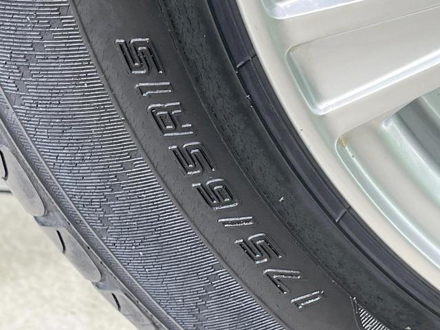 スペイド Ｆ　ジャック　禁煙車　純正ナビ　電動スライドドア　バックカメラ　スマートキー　ＨＩＤヘッド　ＥＴＣ　オートライト　Ｂｌｕｅｔｏｏｔｈ　ＣＤ／ＤＶＤ再生　フルセグ　電動格納ミラー　パワーウィンドウ　プライバシーガラス（50枚目）