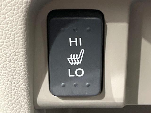 N-WGN G 禁煙車 4WD スマートキー 前席シートヒーター アイドリングストップ オートエアコン CD 電動格納ミラー プライバシーガラス 盗難防止装置 横滑り防止機能 ドアバイザー 衝突安全ボディ(3枚目)