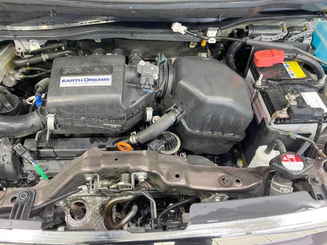 N-WGN G 禁煙車 4WD スマートキー 前席シートヒーター アイドリングストップ オートエアコン CD 電動格納ミラー プライバシーガラス 盗難防止装置 横滑り防止機能 ドアバイザー 衝突安全ボディ(18枚目)