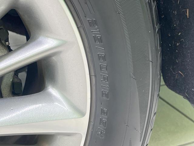 クラウン ロイヤルサルーンi-Four 禁煙車 純正ナビ 4WD バックカメラ ドラレコ スマートキー HIDヘッド ビルトインETC クルコン オートライト デュアルエアコン 純正16インチアルミ CD 地デジ(60枚目)