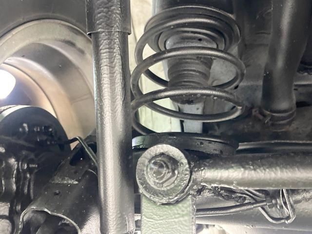 アルトラパンショコラ X 禁煙車 4WD シートヒーター スマートキー HIDヘッド オートエアコン 純正14インチアルミ CD再生 合皮シート アイドリングストップ 電動格納ミラー 盗難防止装置 プライバシーガラス(20枚目)