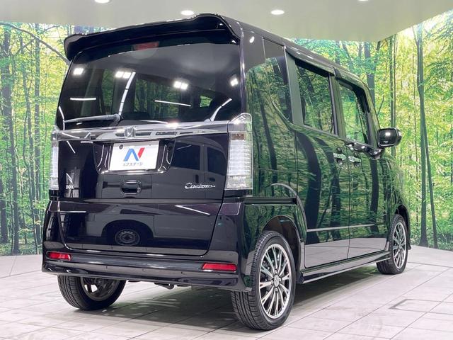 N-BOXカスタム G・ターボパッケージ 禁煙車 4WD ターボ 両側電動スライドドア 純正ナビ バックカメラ スマートキー HIDヘッド ETC クルコン オートライト オートエアコン 純正15インチアルミ Bluetooth CD(17枚目)