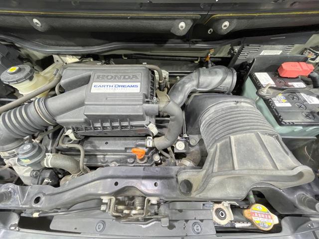 N-BOXカスタム G・ターボパッケージ 禁煙車 4WD ターボ 両側電動スライドドア 純正ナビ バックカメラ スマートキー HIDヘッド ETC クルコン オートライト オートエアコン 純正15インチアルミ Bluetooth CD(18枚目)