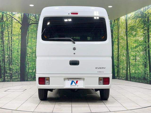 エブリイ PA 禁煙車 4WD 両側スライドドア パワーステアリング 衝突安全ボディ プライバシーガラス ABS エアコン FM/AMラジオ ハイルーフ オーバーヘッドシェルフ 盗難防止装置(13枚目)