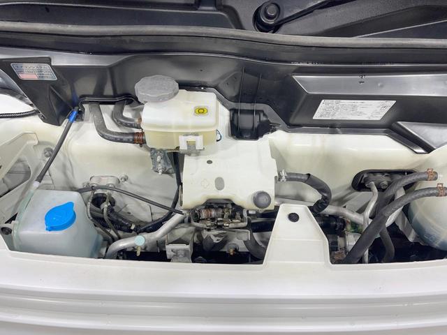 エブリイ PA 禁煙車 4WD 両側スライドドア パワーステアリング 衝突安全ボディ プライバシーガラス ABS エアコン FM/AMラジオ ハイルーフ オーバーヘッドシェルフ 盗難防止装置(16枚目)