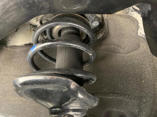 エブリイ PA 禁煙車 4WD 両側スライドドア パワーステアリング 衝突安全ボディ プライバシーガラス ABS エアコン FM/AMラジオ ハイルーフ オーバーヘッドシェルフ 盗難防止装置(18枚目)