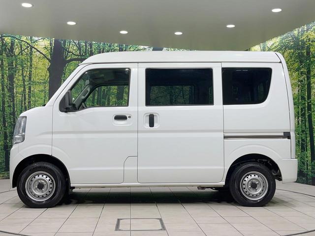 エブリイ PA 禁煙車 4WD 両側スライドドア パワーステアリング 衝突安全ボディ プライバシーガラス ABS エアコン FM/AMラジオ ハイルーフ オーバーヘッドシェルフ 盗難防止装置(41枚目)