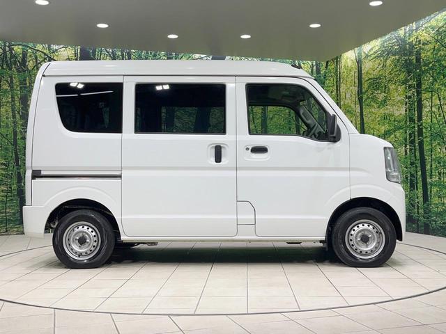 エブリイ PA 禁煙車 4WD 両側スライドドア パワーステアリング 衝突安全ボディ プライバシーガラス ABS エアコン FM/AMラジオ ハイルーフ オーバーヘッドシェルフ 盗難防止装置(42枚目)