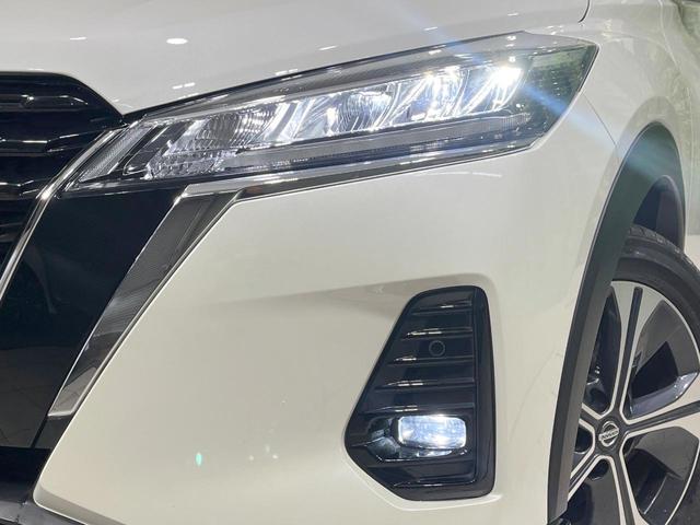 キックス Ｘ　ツートーンインテリアエディション　禁煙車　衝突軽減装置　プロパイロット　純正９型ナビ　全周囲カメラ　合皮シート　デジタルインナーミラー　ドラレコ　シートヒーター　ＥＴＣ　ＬＥＤヘッド　純正１７インチＡＷ　スマートキー　オートエアコン（12枚目）