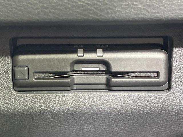 キックス Ｘ　ツートーンインテリアエディション　禁煙車　衝突軽減装置　プロパイロット　純正９型ナビ　全周囲カメラ　合皮シート　デジタルインナーミラー　ドラレコ　シートヒーター　ＥＴＣ　ＬＥＤヘッド　純正１７インチＡＷ　スマートキー　オートエアコン（36枚目）