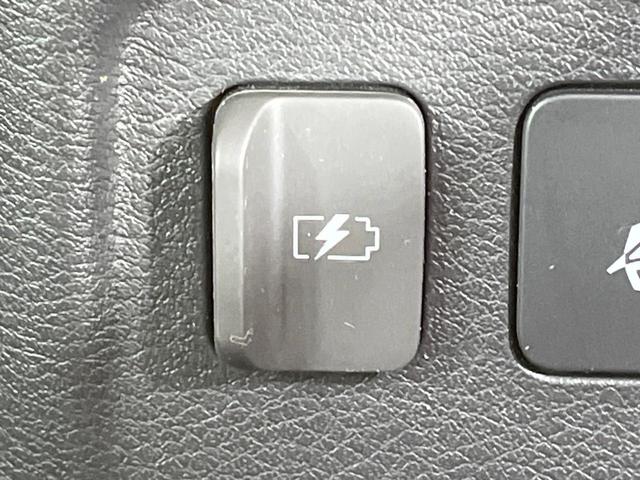 キックス Ｘ　ツートーンインテリアエディション　禁煙車　衝突軽減装置　プロパイロット　純正９型ナビ　全周囲カメラ　合皮シート　デジタルインナーミラー　ドラレコ　シートヒーター　ＥＴＣ　ＬＥＤヘッド　純正１７インチＡＷ　スマートキー　オートエアコン（38枚目）