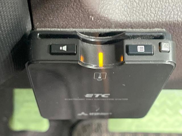 【ＥＴＣ】高速道路の料金所をストレスなく通過！話題のスポットやサービスエリアに多い「スマートＩＣ」利用時は必須のアイテムです。当店でセットアップを実施、ご納車当日からすぐにご利用いただけます！