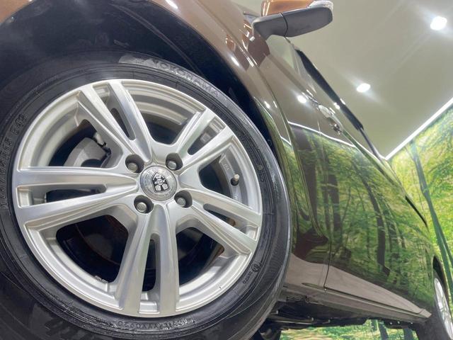 【１５インチアルミホイール】外観にマッチしたアルミホイールを装着しております。各種アルミホイールや、スタッドレスタイヤも取扱いしております。是非ご相談ください♪