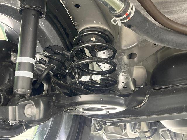 スペーシアカスタム ハイブリッドXS 届出済未使用車 両側電動ドア 寒冷地仕様 衝突被害軽減システム レーダークルーズ ハーフレザーシート コーナーセンサー スマートキー LEDヘッド 純正16インチアルミ オートハイビーム(20枚目)