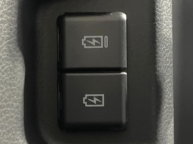 スペーシアカスタム ハイブリッドXS 届出済未使用車 両側電動ドア 寒冷地仕様 衝突被害軽減システム レーダークルーズ ハーフレザーシート コーナーセンサー スマートキー LEDヘッド 純正16インチアルミ オートハイビーム(32枚目)