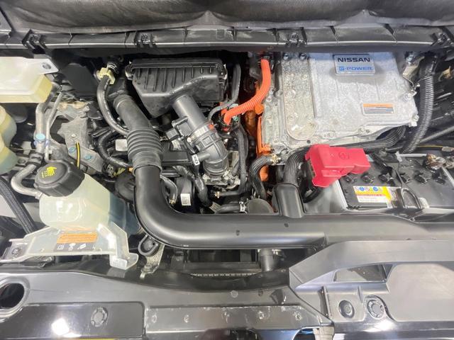 親切・丁寧な専門メカニックスタッフが応対！・車検・点検整備・事故等の修理などアフターサービスも安心。お車のカスタマイズもネクステージのサービススタッフまでご相談ください！