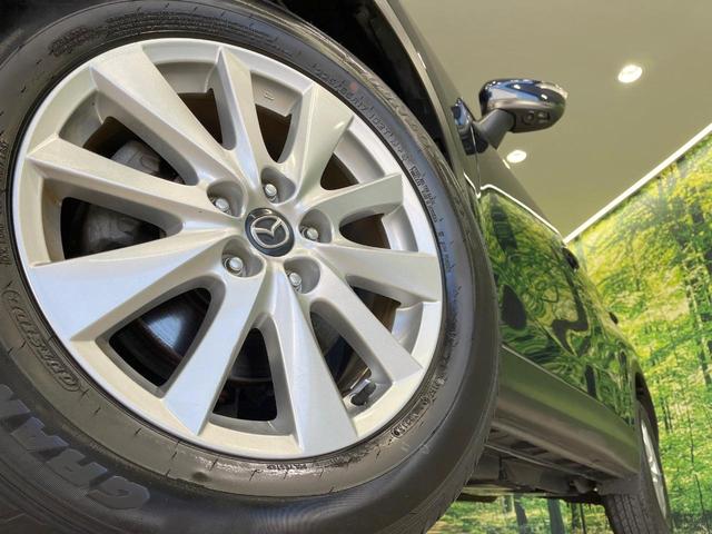 【純正１７インチアルミホイール】外観にマッチした純正アルミホイールを装着しております。各種社外アルミホイールや、スタッドレスタイヤも取扱いしております。是非ご相談ください♪