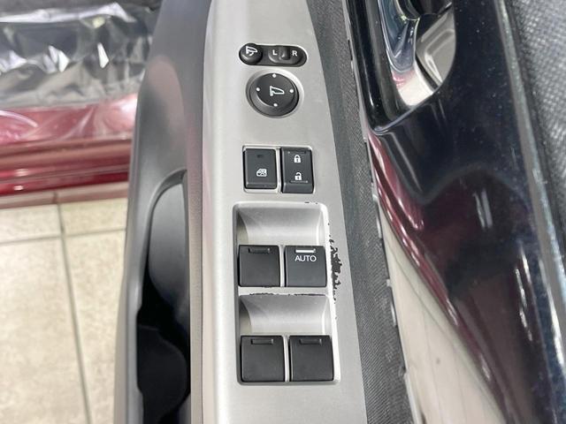 Ｎ－ＢＯＸカスタム Ｇ・ターボＬパッケージ　ターボ　両側電動ドア　純正８型ナビ　バックカメラ　衝突被害軽減システム　禁煙車　ハーフレザーシート　ドラレコ　スマートキー　ＨＩＤヘッド　ビルトインＥＴＣ　クルコン　純正１５インチアルミ　オートライト（49枚目）