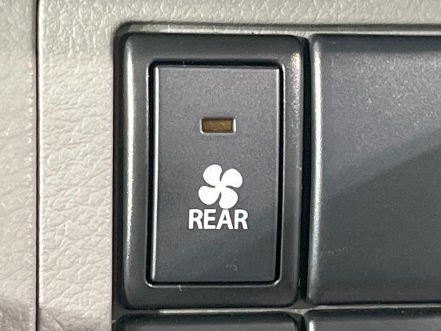 エブリイ ジョイン 禁煙車 4WD 衝突軽減装置 コーナーセンサー HIDヘッド オートライト キーレスエントリー 電動格納ミラー プライバシーガラス 盗難防止装置 トラクションコントロール(31枚目)