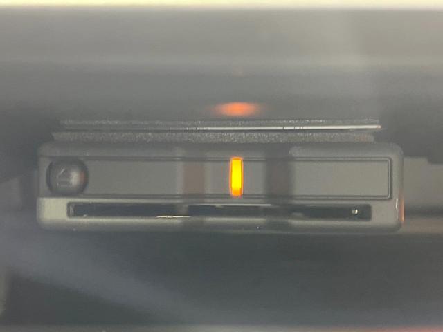 ＸＶ ２．０ｅ－Ｌ　アイサイト　スマートエディション　禁煙車　４ＷＤ　純正８型ナビ　バックカメラ　衝突軽減装置　レーダークルーズ　ドラレコ　コーナーセンサー　スマートキー　ＬＥＤヘッド　ルーフレール　ＥＴＣ　純正１７インチＡＷ　車線逸脱警報　オートライト（28枚目）