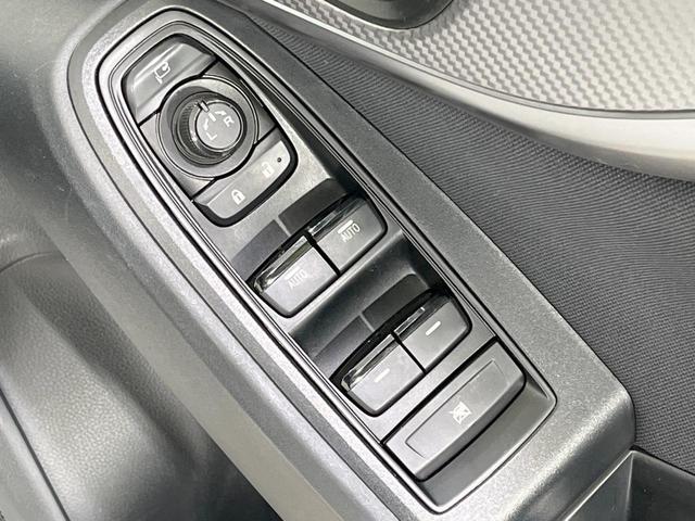 ＸＶ ２．０ｅ－Ｌ　アイサイト　スマートエディション　禁煙車　４ＷＤ　純正８型ナビ　バックカメラ　衝突軽減装置　レーダークルーズ　ドラレコ　コーナーセンサー　スマートキー　ＬＥＤヘッド　ルーフレール　ＥＴＣ　純正１７インチＡＷ　車線逸脱警報　オートライト（40枚目）