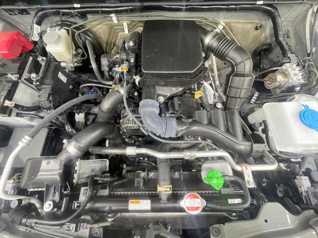 ジムニー ＸＣ　禁煙車　４ＷＤ　９型ディスプレイオーディオ　バックカメラ　衝突軽減装置　前席シートヒーター　ＥＴＣ　クルコン　ＬＥＤヘッドライト　オートハイビーム　　スマートキー　Ｂｌｕｅｔｏｏｔｈ（18枚目）