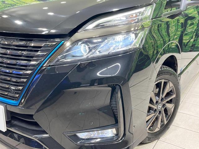 セレナ ｅ－パワー　ハイウェイスターＶ　アーバンクロム　禁煙車　後席モニター　純正１０型ナビ　全周囲カメラ　プロパイロット　衝突軽減装置　両側電動スライドドア　ドラレコ　ＥＴＣ　コーナーセンサー　ＬＥＤヘッドライト　オートハイビーム　オートライト（13枚目）