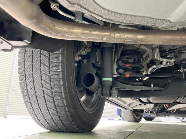 セレナ ｅ－パワー　ハイウェイスターＶ　アーバンクロム　禁煙車　後席モニター　純正１０型ナビ　全周囲カメラ　プロパイロット　衝突軽減装置　両側電動スライドドア　ドラレコ　ＥＴＣ　コーナーセンサー　ＬＥＤヘッドライト　オートハイビーム　オートライト（20枚目）