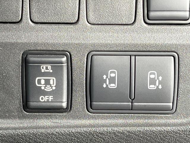 セレナ ｅ－パワー　ハイウェイスターＶ　アーバンクロム　禁煙車　後席モニター　純正１０型ナビ　全周囲カメラ　プロパイロット　衝突軽減装置　両側電動スライドドア　ドラレコ　ＥＴＣ　コーナーセンサー　ＬＥＤヘッドライト　オートハイビーム　オートライト（35枚目）