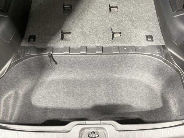 セレナ ｅ－パワー　ハイウェイスターＶ　アーバンクロム　禁煙車　後席モニター　純正１０型ナビ　全周囲カメラ　プロパイロット　衝突軽減装置　両側電動スライドドア　ドラレコ　ＥＴＣ　コーナーセンサー　ＬＥＤヘッドライト　オートハイビーム　オートライト（49枚目）