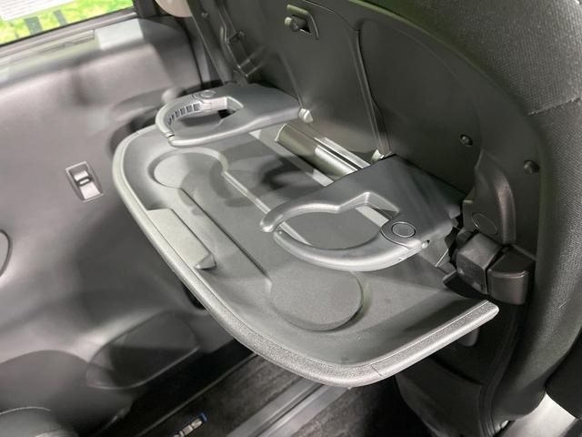 セレナ ｅ－パワー　ハイウェイスターＶ　アーバンクロム　禁煙車　後席モニター　純正１０型ナビ　全周囲カメラ　プロパイロット　衝突軽減装置　両側電動スライドドア　ドラレコ　ＥＴＣ　コーナーセンサー　ＬＥＤヘッドライト　オートハイビーム　オートライト（51枚目）