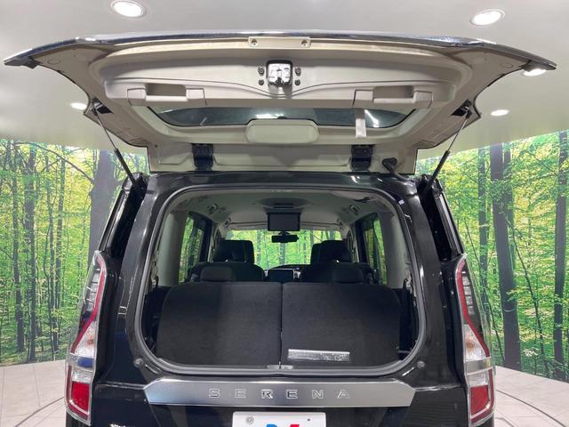 セレナ ｅ－パワー　ハイウェイスターＶ　アーバンクロム　禁煙車　後席モニター　純正１０型ナビ　全周囲カメラ　プロパイロット　衝突軽減装置　両側電動スライドドア　ドラレコ　ＥＴＣ　コーナーセンサー　ＬＥＤヘッドライト　オートハイビーム　オートライト（55枚目）