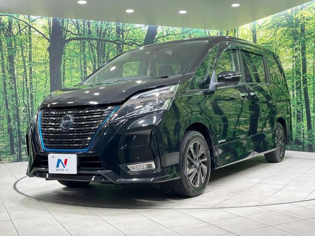 セレナ ｅ－パワー　ハイウェイスターＶ　アーバンクロム　禁煙車　後席モニター　純正１０型ナビ　全周囲カメラ　プロパイロット　衝突軽減装置　両側電動スライドドア　ドラレコ　ＥＴＣ　コーナーセンサー　ＬＥＤヘッドライト　オートハイビーム　オートライト（60枚目）