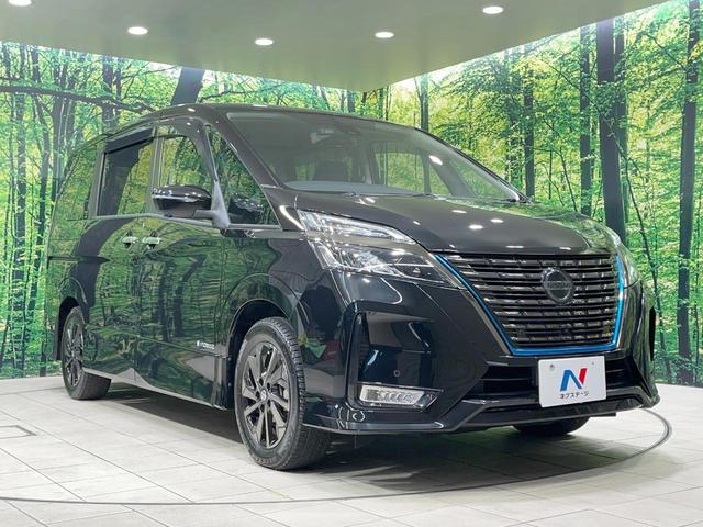 セレナ ｅ－パワー　ハイウェイスターＶ　アーバンクロム　禁煙車　後席モニター　純正１０型ナビ　全周囲カメラ　プロパイロット　衝突軽減装置　両側電動スライドドア　ドラレコ　ＥＴＣ　コーナーセンサー　ＬＥＤヘッドライト　オートハイビーム　オートライト（61枚目）