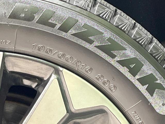 セレナ ｅ－パワー　ハイウェイスターＶ　アーバンクロム　禁煙車　後席モニター　純正１０型ナビ　全周囲カメラ　プロパイロット　衝突軽減装置　両側電動スライドドア　ドラレコ　ＥＴＣ　コーナーセンサー　ＬＥＤヘッドライト　オートハイビーム　オートライト（66枚目）