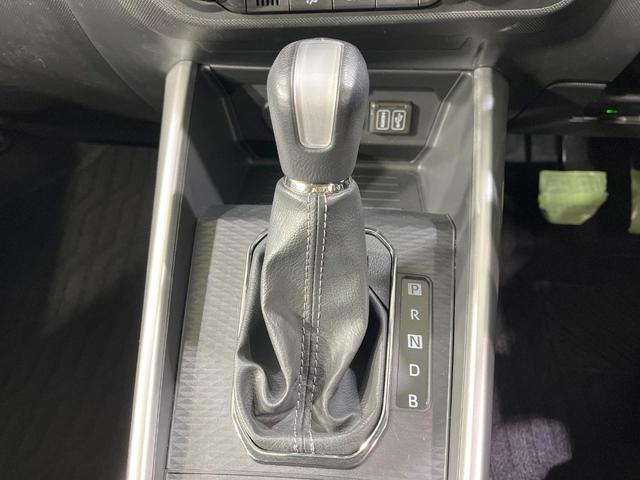 ライズ Ｚ　禁煙車　衝突軽減装置　純正９型ディスプレイオーディオ　バックカメラ　レーダークルーズ　寒冷地仕様　クリアランスソナー　ＬＥＤヘッド　ＥＴＣ　前席シートヒーター　Ｂｌｕｅｔｏｏｔｈ再生（24枚目）