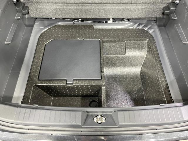 ライズ Ｚ　禁煙車　衝突軽減装置　純正９型ディスプレイオーディオ　バックカメラ　レーダークルーズ　寒冷地仕様　クリアランスソナー　ＬＥＤヘッド　ＥＴＣ　前席シートヒーター　Ｂｌｕｅｔｏｏｔｈ再生（43枚目）