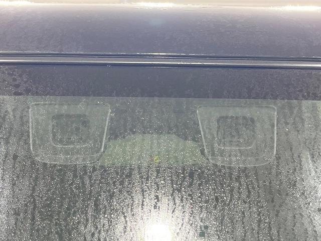 ハスラー タフワイルド　禁煙車　８型ＳＤナビ　バックカメラ　衝突軽減装置　前席シートヒーター　ＥＴＣ　ドラレコ　ＨＩＤヘッド　ハーフレザーシート　スマートキー　オートエアコン　Ｂｌｕｅｔｏｏｔｈ（5枚目）