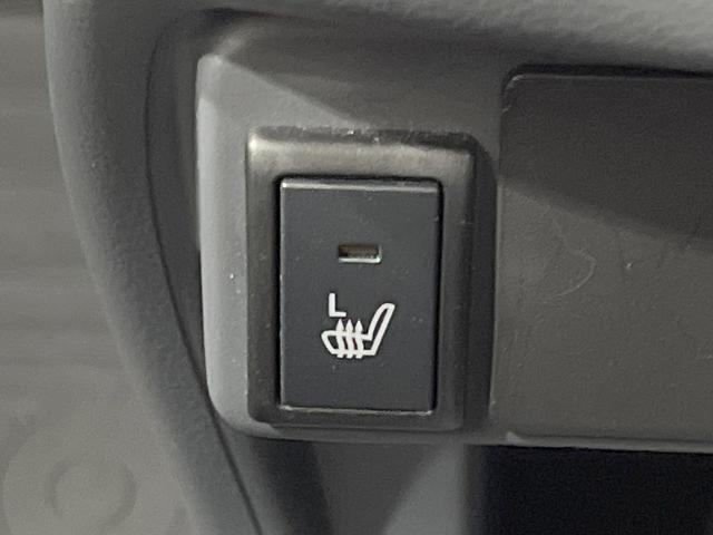 ハスラー タフワイルド　禁煙車　８型ＳＤナビ　バックカメラ　衝突軽減装置　前席シートヒーター　ＥＴＣ　ドラレコ　ＨＩＤヘッド　ハーフレザーシート　スマートキー　オートエアコン　Ｂｌｕｅｔｏｏｔｈ（6枚目）