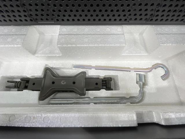 ハスラー タフワイルド　禁煙車　８型ＳＤナビ　バックカメラ　衝突軽減装置　前席シートヒーター　ＥＴＣ　ドラレコ　ＨＩＤヘッド　ハーフレザーシート　スマートキー　オートエアコン　Ｂｌｕｅｔｏｏｔｈ（39枚目）