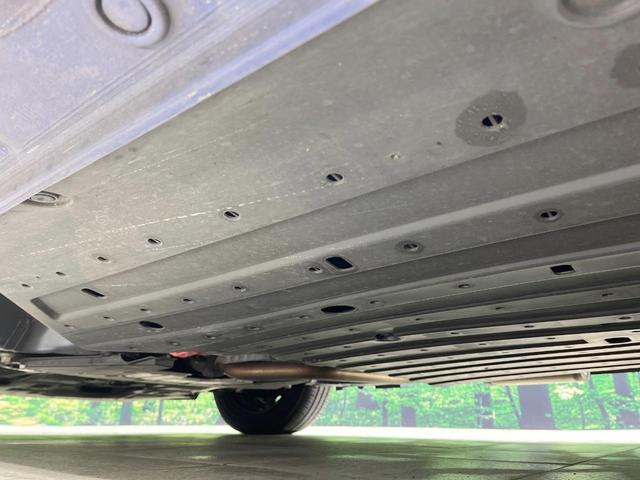 フィットハイブリッド Ｌパッケージ　禁煙車　純正ナビ　バックカメラ　衝突軽減装置　ドラレコ　ＥＴＣスマートキー　ＬＥＤヘッドライト　クルコン　オートライト　ハーフレザー　オートエアコン　Ｂｌｕｅｔｏｏｔｈ　ＣＤ／ＤＶＤ再生（22枚目）