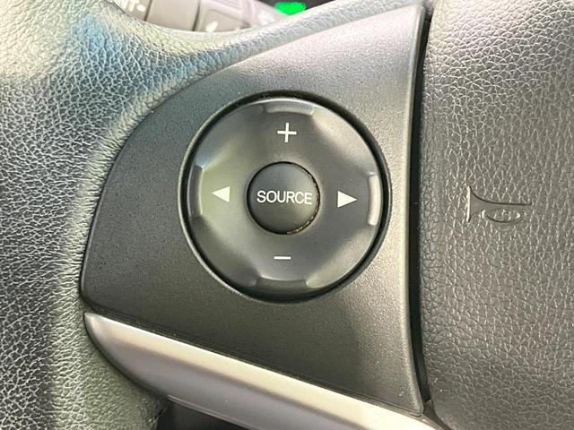 フィットハイブリッド Ｌパッケージ　禁煙車　純正ナビ　バックカメラ　衝突軽減装置　ドラレコ　ＥＴＣスマートキー　ＬＥＤヘッドライト　クルコン　オートライト　ハーフレザー　オートエアコン　Ｂｌｕｅｔｏｏｔｈ　ＣＤ／ＤＶＤ再生（36枚目）